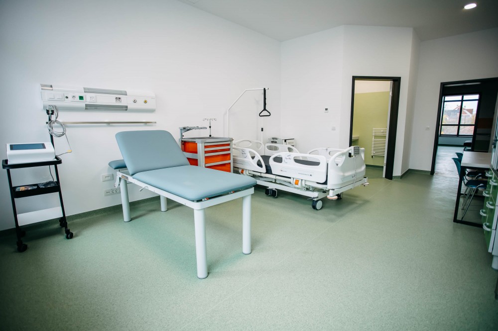 Felépült az új tüdőkórház Háromszéken